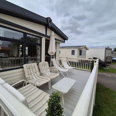 Amazing 2Bedroom Caravan In Lincoln, タターズホール エクステリア 写真