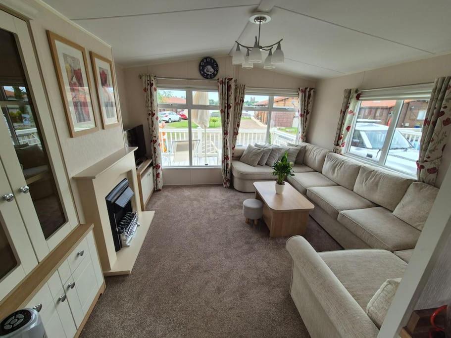 Amazing 2Bedroom Caravan In Lincoln, タターズホール エクステリア 写真