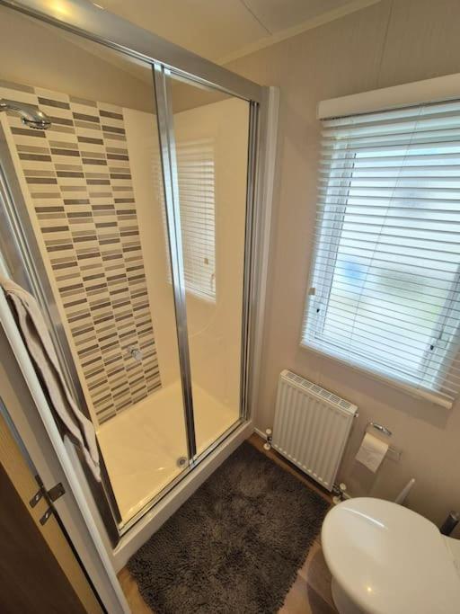 Amazing 2Bedroom Caravan In Lincoln, タターズホール エクステリア 写真